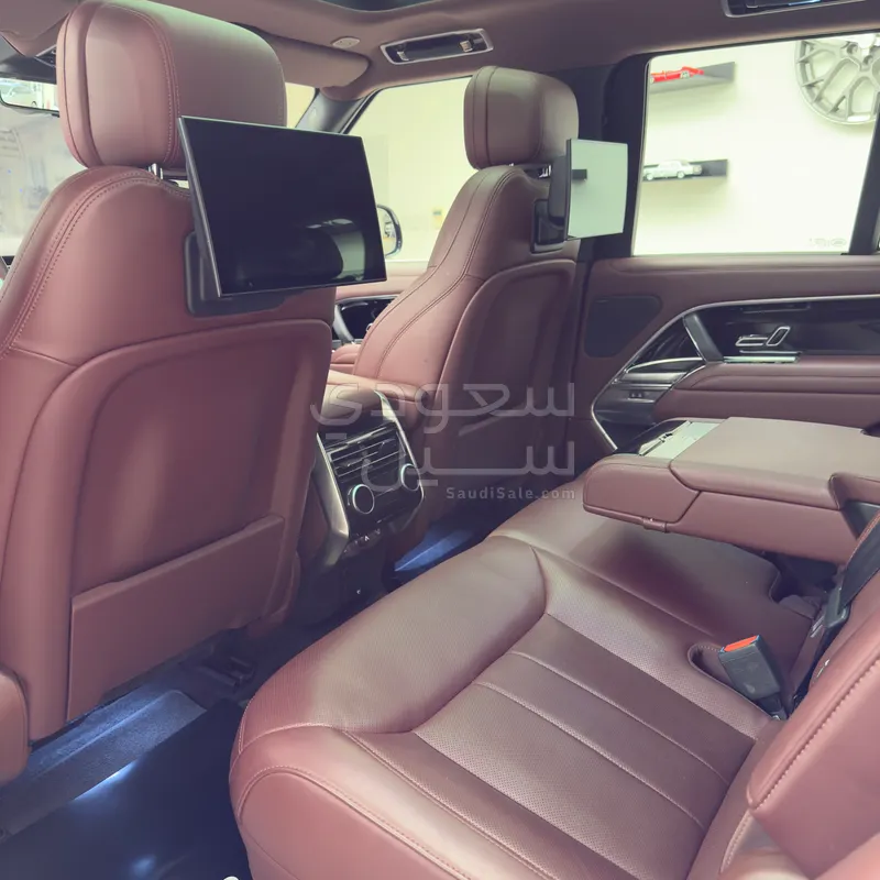 2023 Land Rover Range Rover HSE