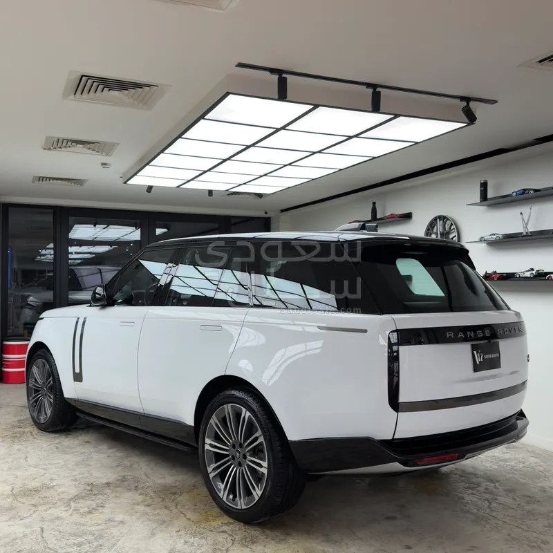 2023 Land Rover Range Rover HSE