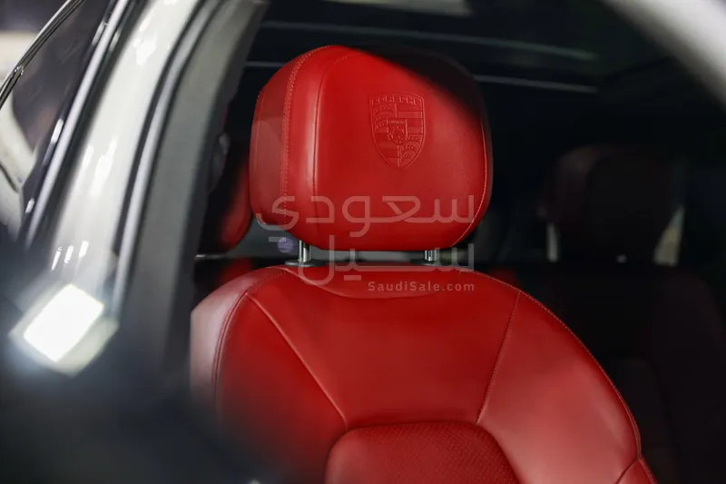 2022 Porsche Cayenne