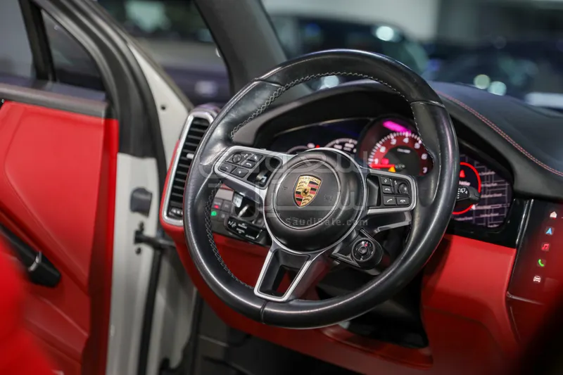 2022 Porsche Cayenne