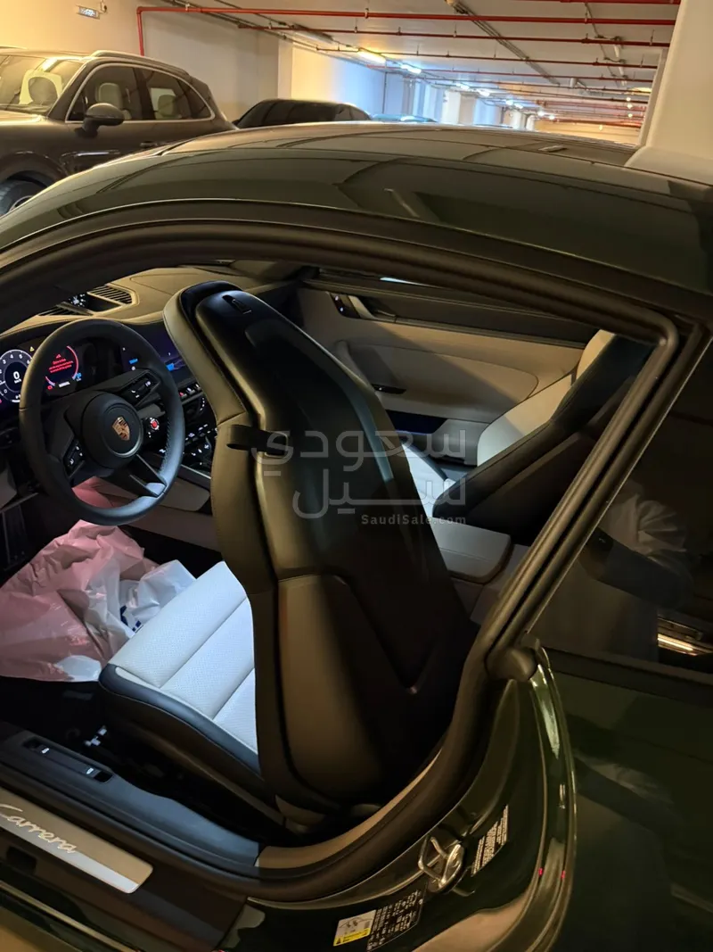 2026 بورش 911 كاريرا