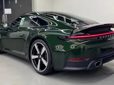 2026 بورش 911 كاريرا