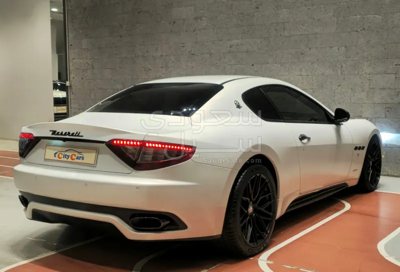 2014 Maserati GranTurismo