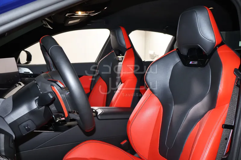 2025 بي ام دبليو الفئة ام إم 5