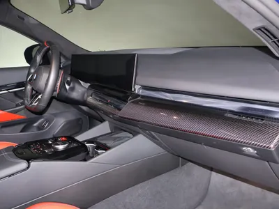 2025 بي ام دبليو الفئة ام إم 5