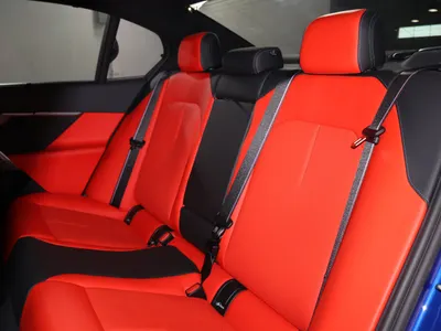 2025 بي ام دبليو الفئة ام إم 5