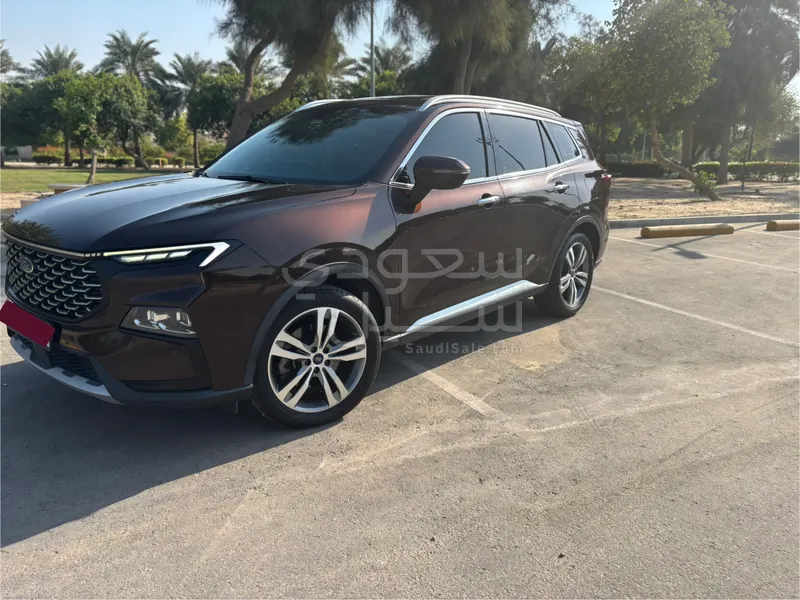 2023 فورد تيريتوري تيتانيوم بلس