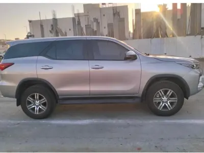 2025 تويوتا فورشنر جي اكس