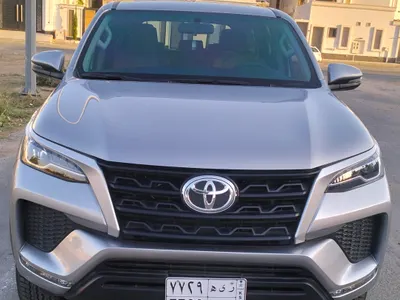 2025 تويوتا فورشنر جي اكس