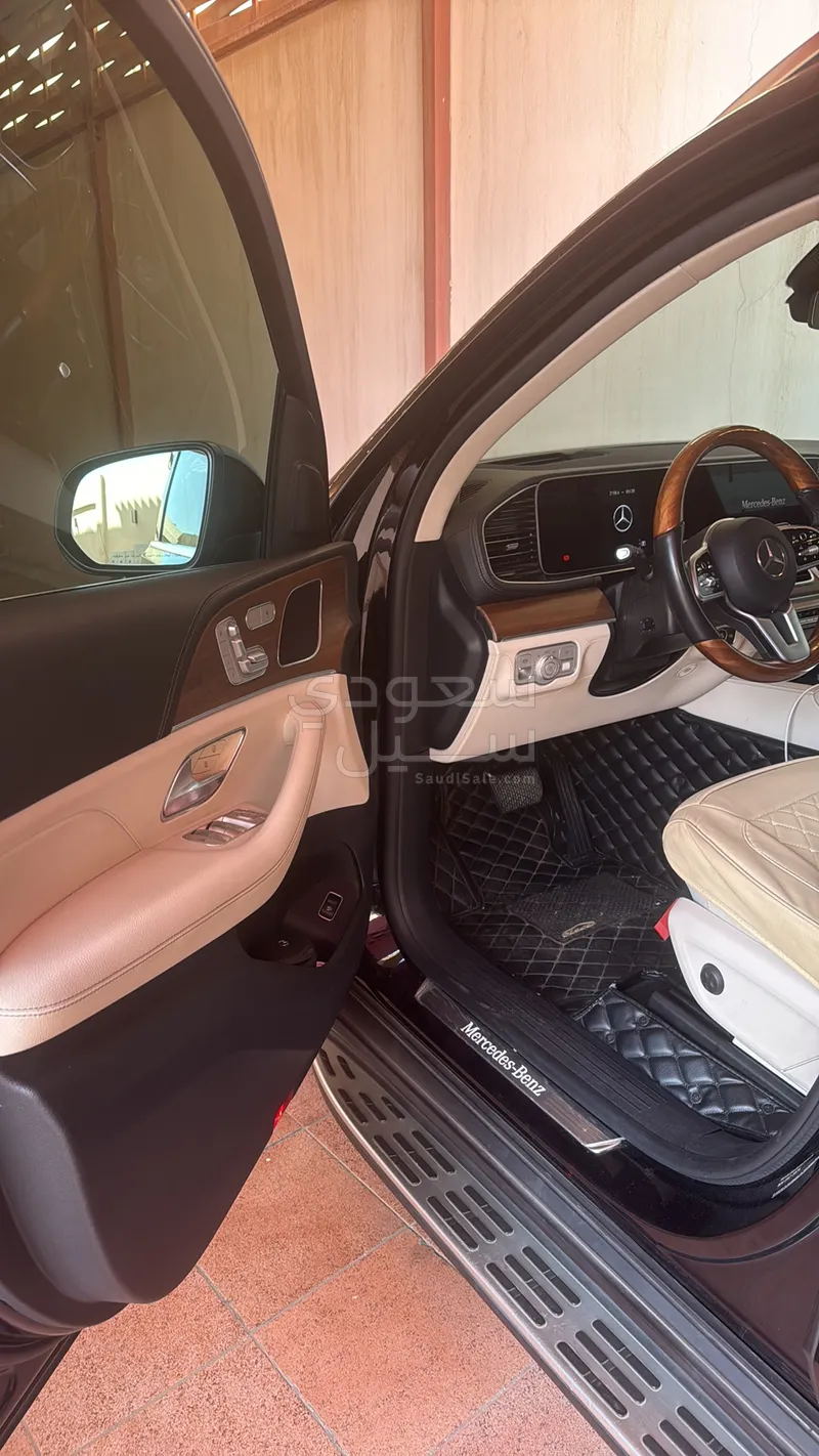 2021 مرسيدس - بنز جي إل إي 450 أي إم جي