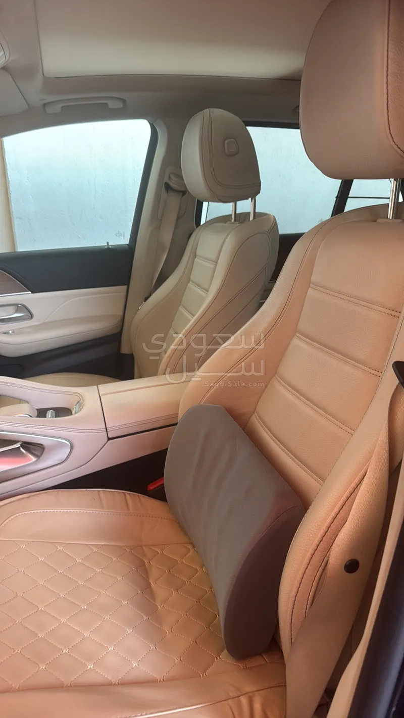 2021 مرسيدس - بنز جي إل إي 450 أي إم جي