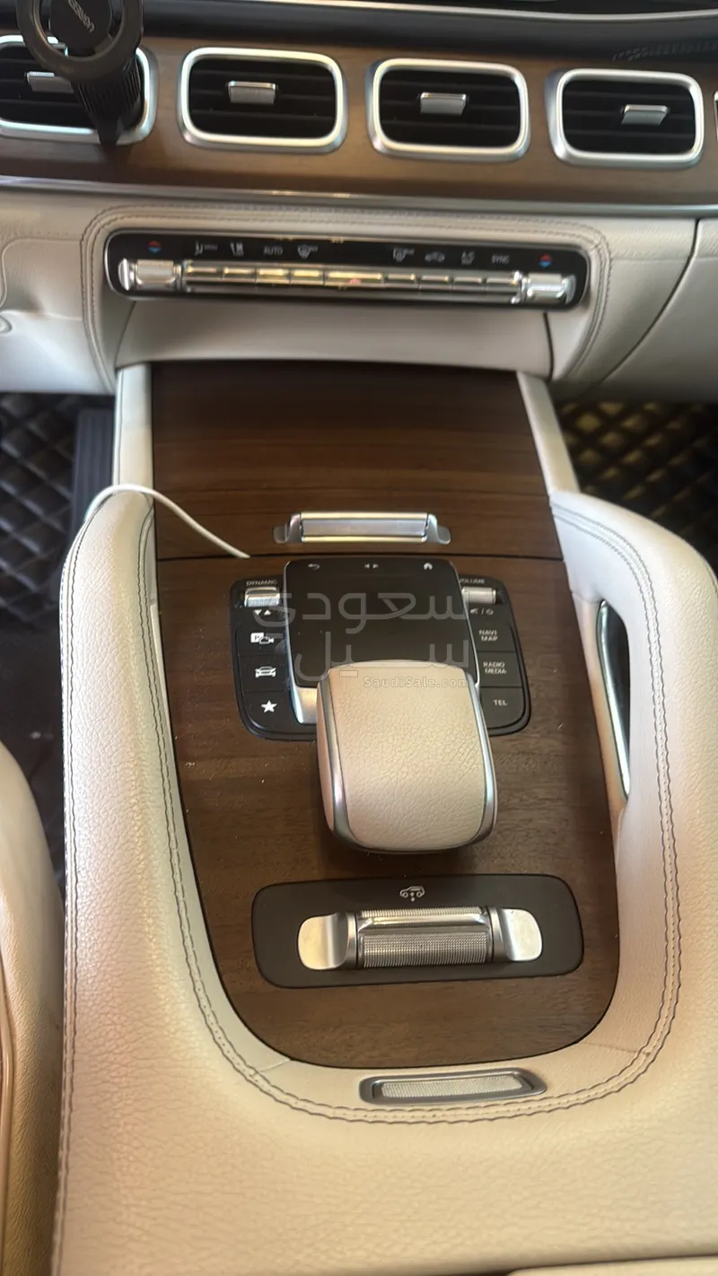 2021 مرسيدس - بنز جي إل إي 450 أي إم جي