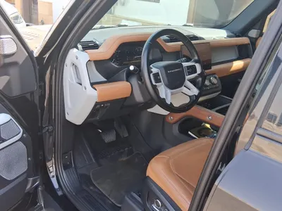 2023 لاند روفر ديفيندر 130