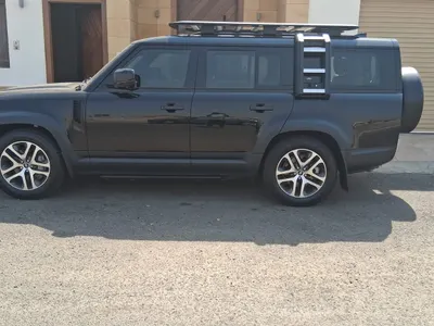 2023 لاند روفر ديفيندر 130