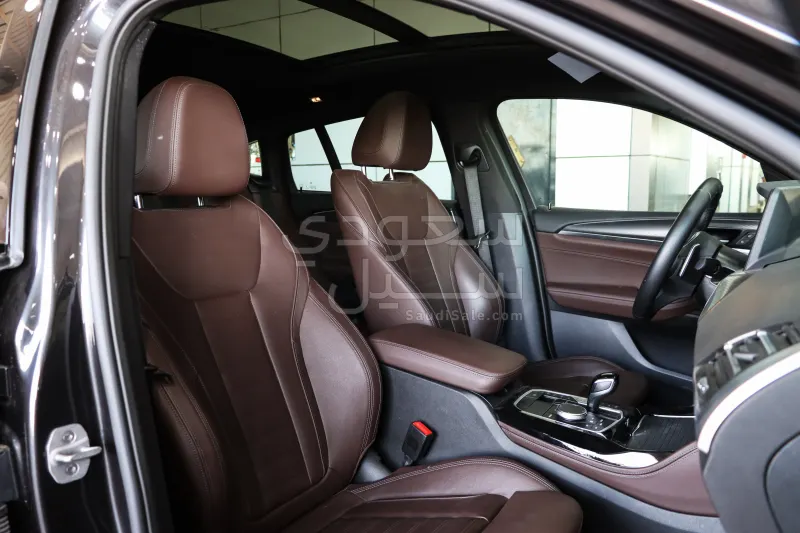 2025 BMW X Series 4 Mkit