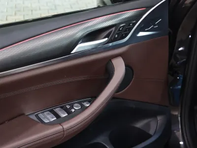 2025 BMW X Series 4 Mkit