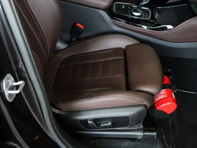 2025 BMW X Series 4 Mkit