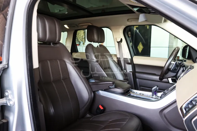 2019 Land Rover Range Rover Sport HSE