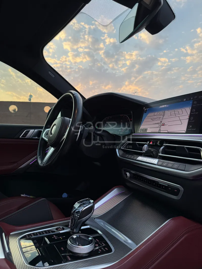 2021 بي ام دبليو الفئة اكس 6 إم كت