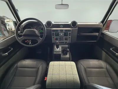 2012 لاند روفر ديفيندر 90