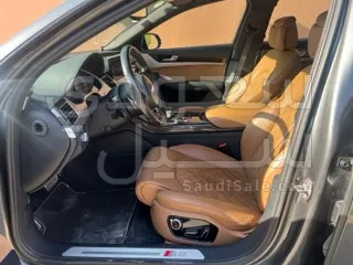 2017 اودي اس 8