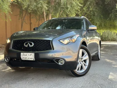 2019 انفينيتي كيو اكس 70