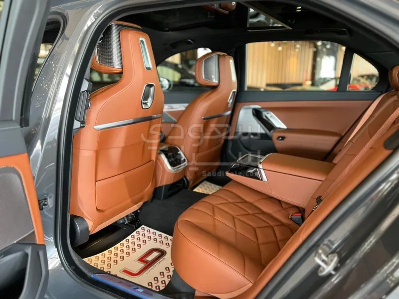 2026 BMW 7 Series 735i