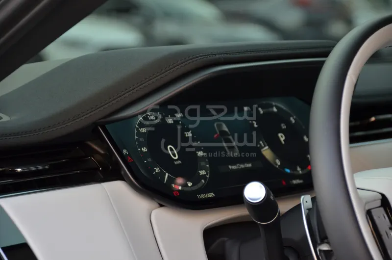 2024 لاند روفر رينج روفر سبورت اتش اس اي