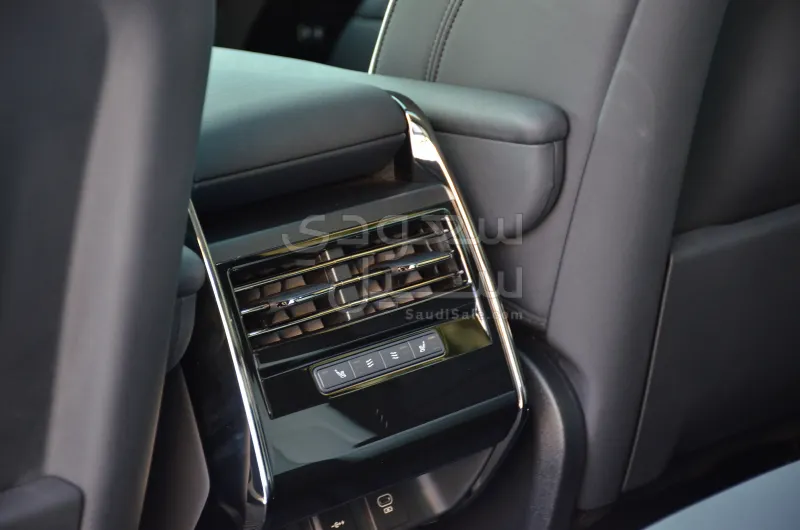 2024 لاند روفر رينج روفر سبورت اتش اس اي