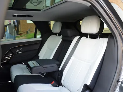 2024 لاند روفر رينج روفر سبورت اتش اس اي