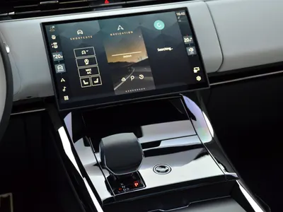 2024 لاند روفر رينج روفر سبورت اتش اس اي