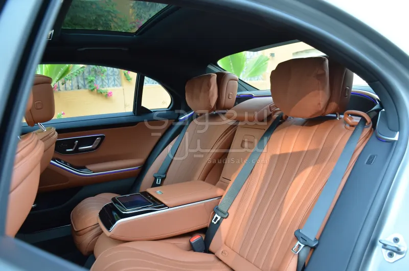 2022 مرسيدس - بنز إس 450