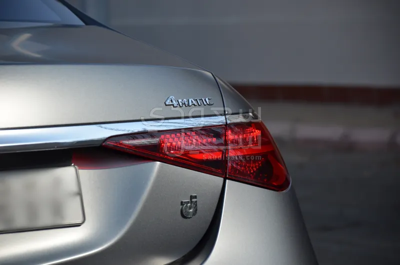 2022 مرسيدس - بنز إس 450