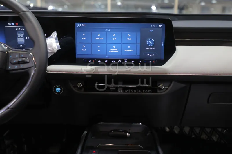 2025 فورد توروس تايتينيوم