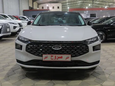 2025 فورد توروس تايتينيوم