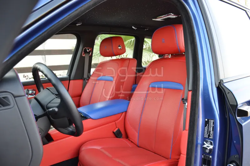 2021 رولز رويس كولينان بلاك بادج