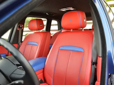 2021 رولز رويس كولينان بلاك بادج