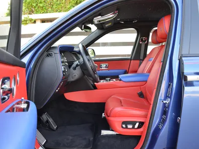 2021 رولز رويس كولينان بلاك بادج