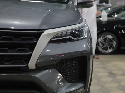 2025 تويوتا فورشنر جي اكس