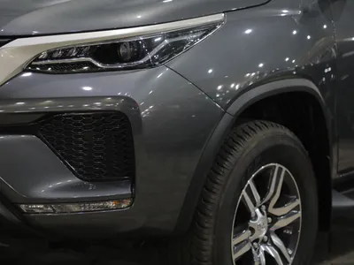 2025 تويوتا فورشنر جي اكس