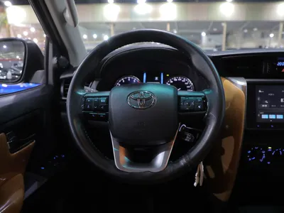 2025 تويوتا فورشنر جي اكس