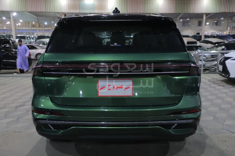 2025 لنكولن نوتيلوس