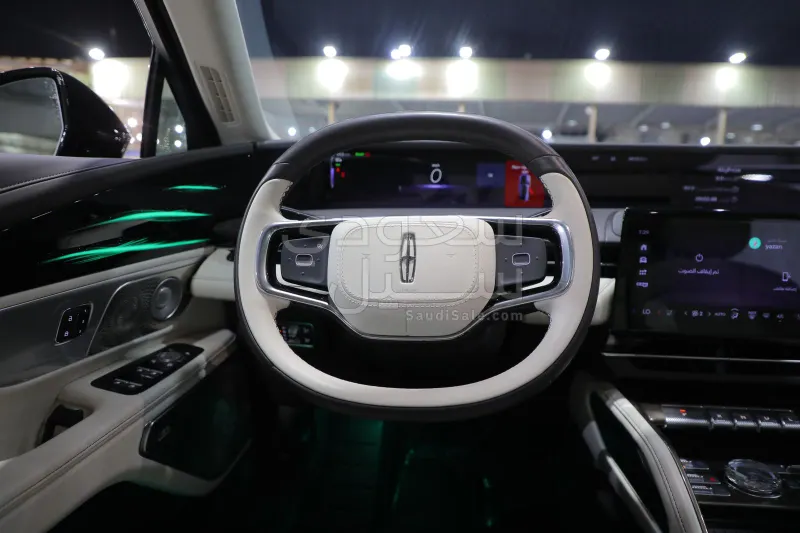 2025 لنكولن نوتيلوس