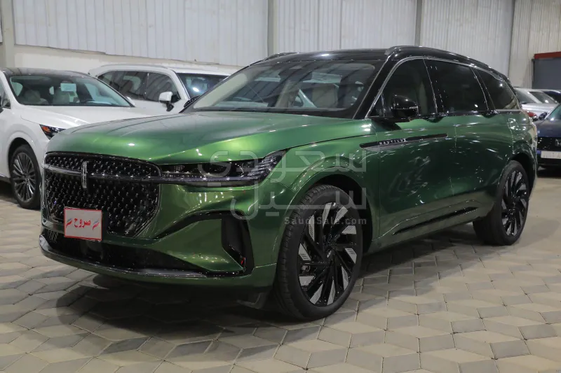 2025 لنكولن نوتيلوس