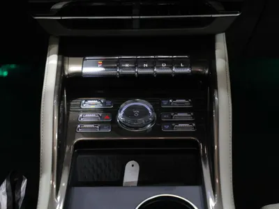 2025 لنكولن نوتيلوس