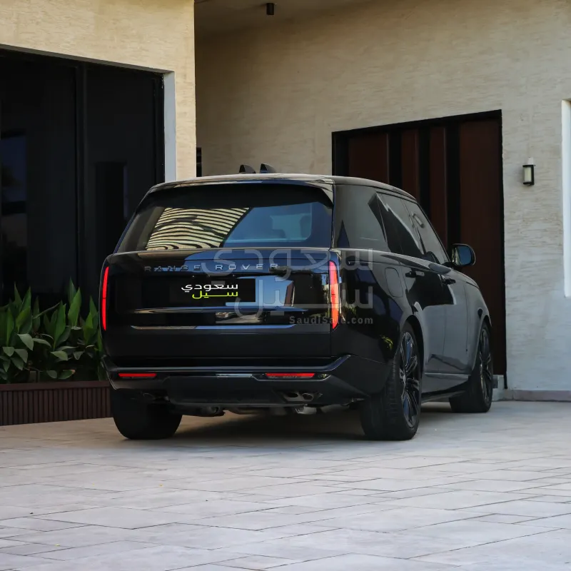 2025 لاند روفر رينج روفر فوج اوتوبيوغرافي