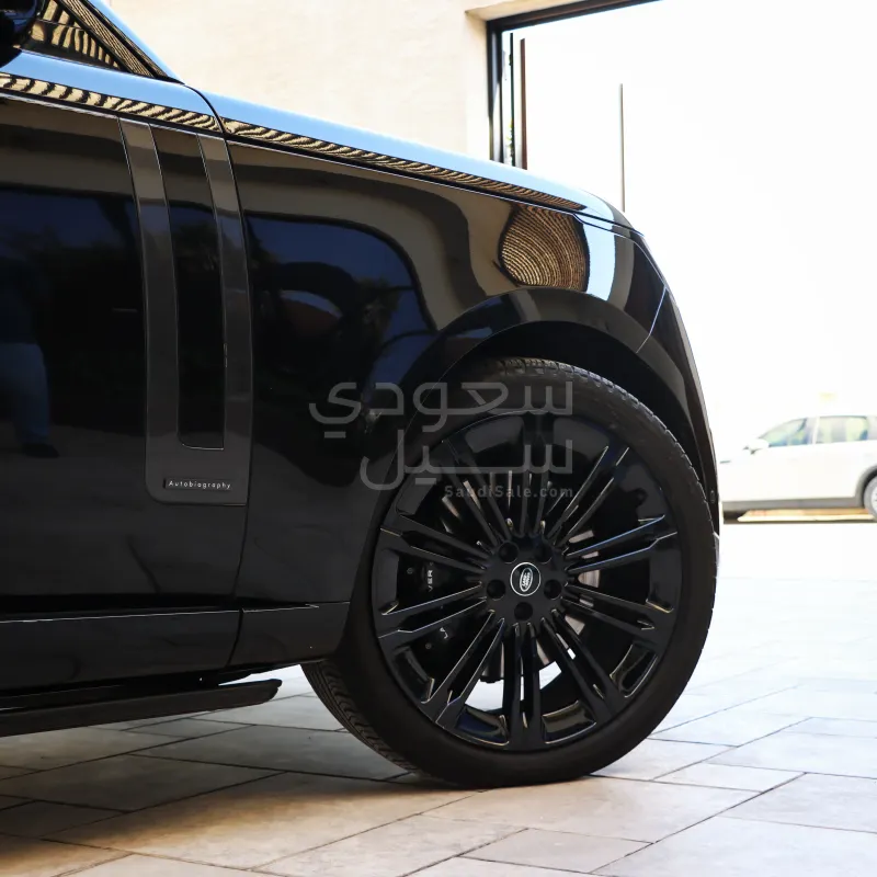 2025 لاند روفر رينج روفر فوج اوتوبيوغرافي