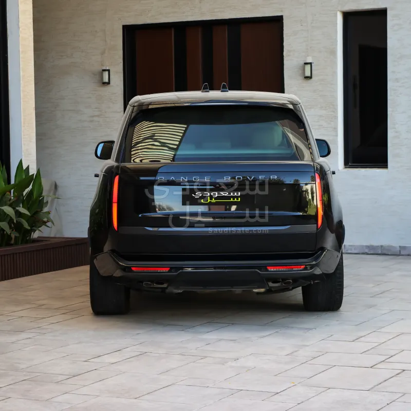 2025 لاند روفر رينج روفر فوج اوتوبيوغرافي