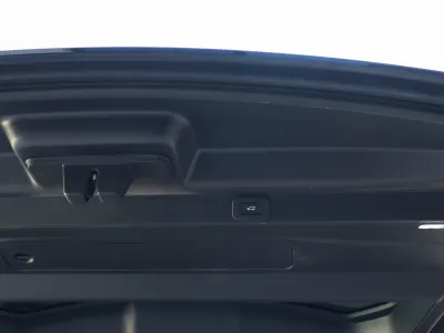 2025 لاند روفر رينج روفر فوج اوتوبيوغرافي