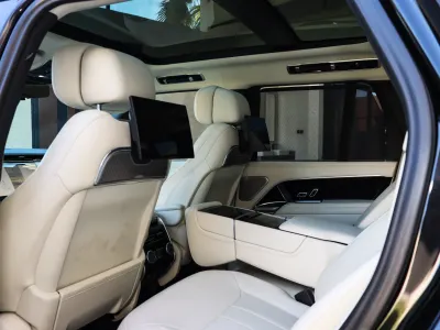 2025 لاند روفر رينج روفر فوج اوتوبيوغرافي